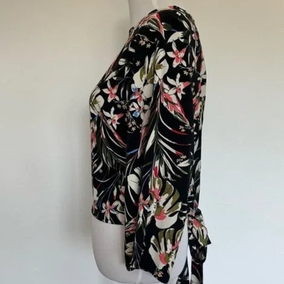 EUC Code x Mode Black Tropical Print Tie-Back Blouse - Picture 2 of 12